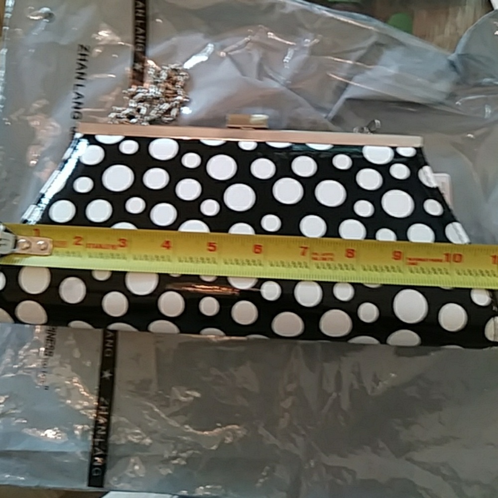 Neiman Marcus clutch - Picture 7 of 8